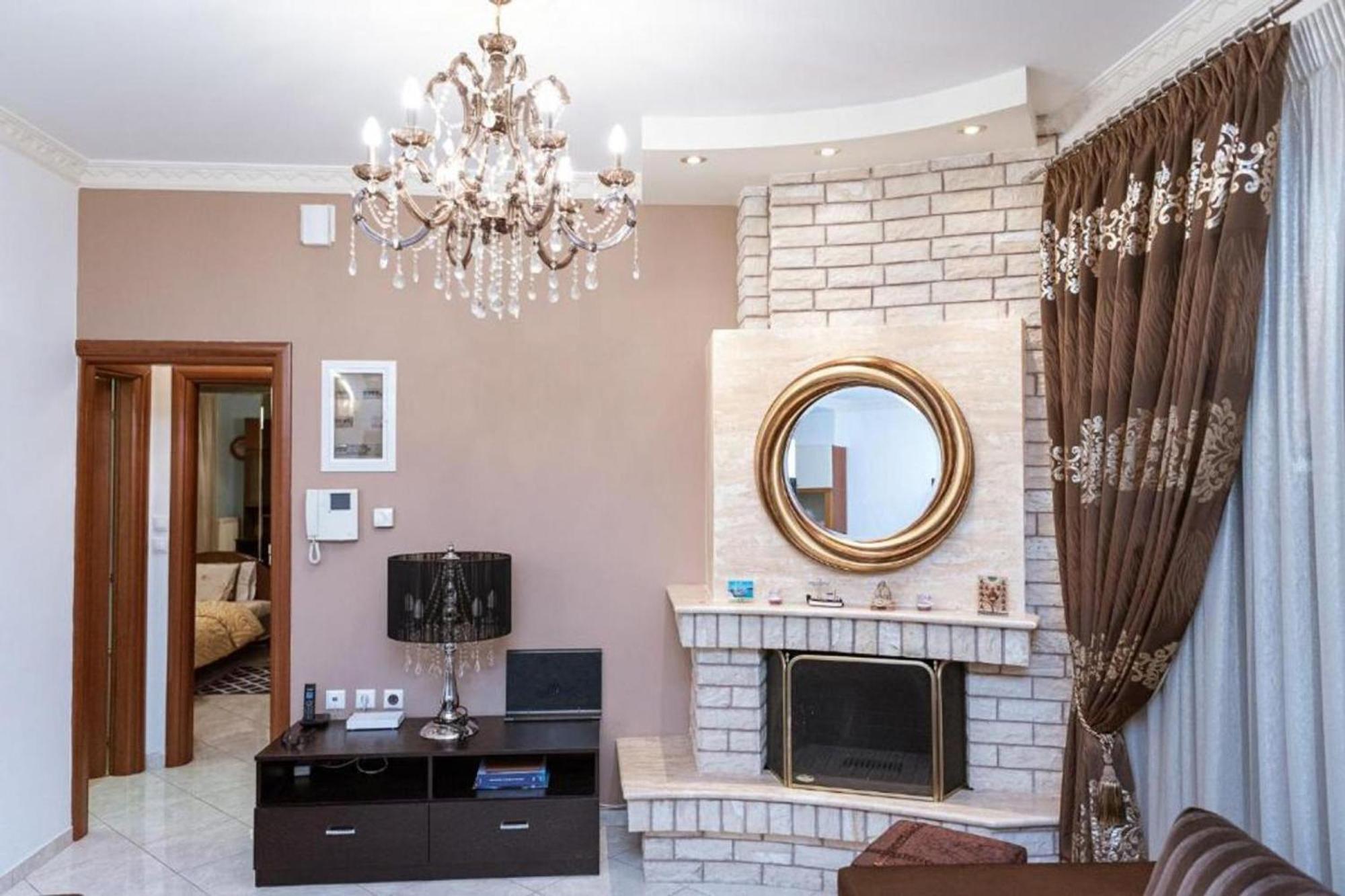Vosinakis House In * Volos